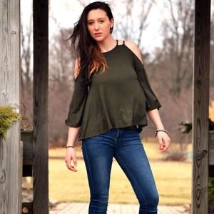 Meet your Posher, Sam